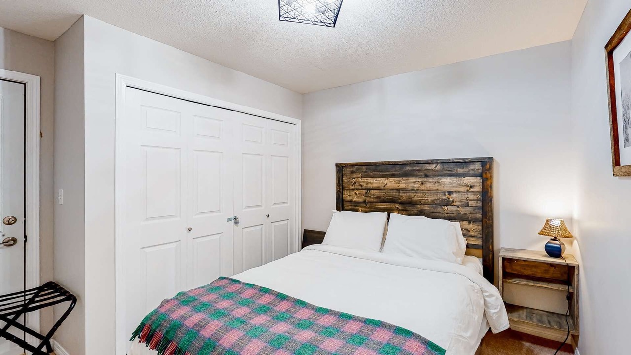 Photo of Bedroom in Big White Ski Resort