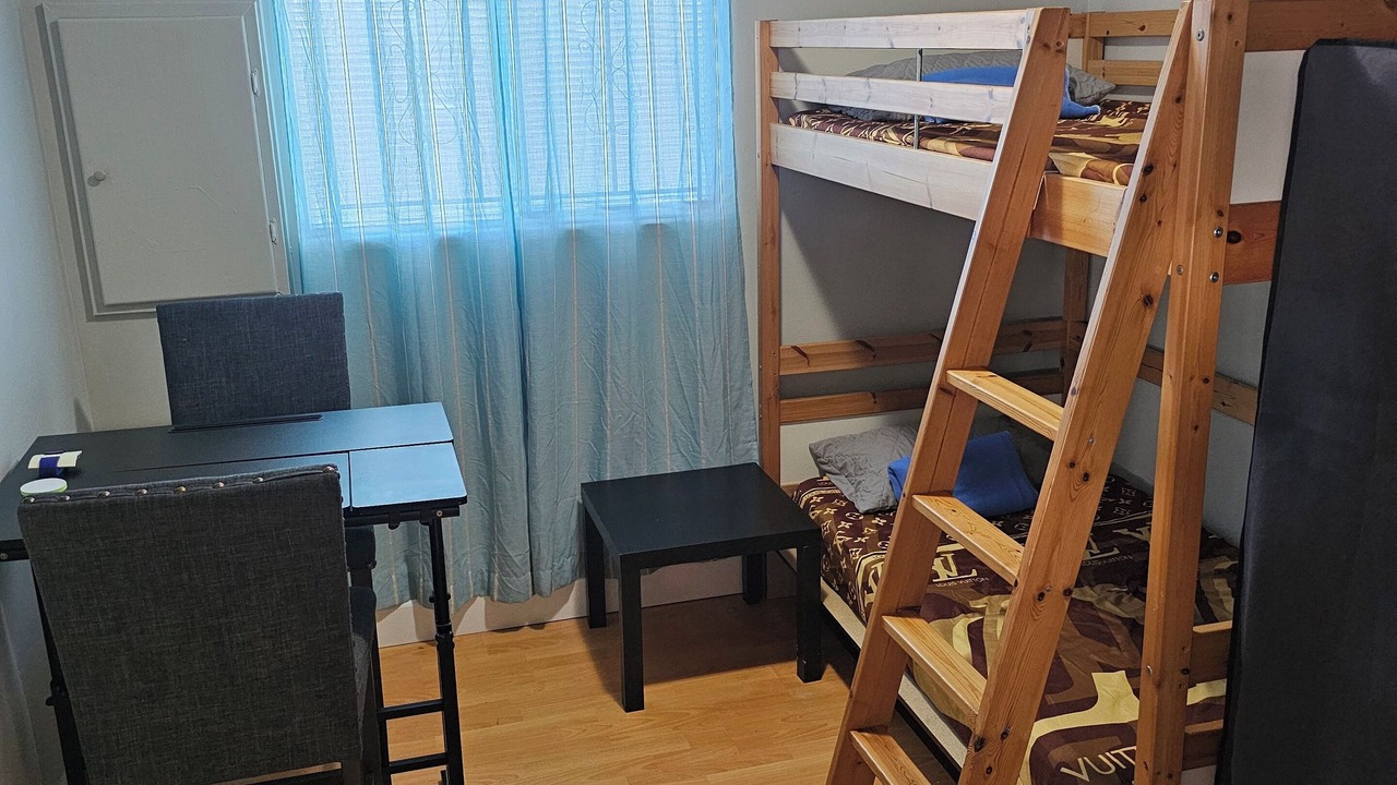 Photo of Bedroom in Guildford