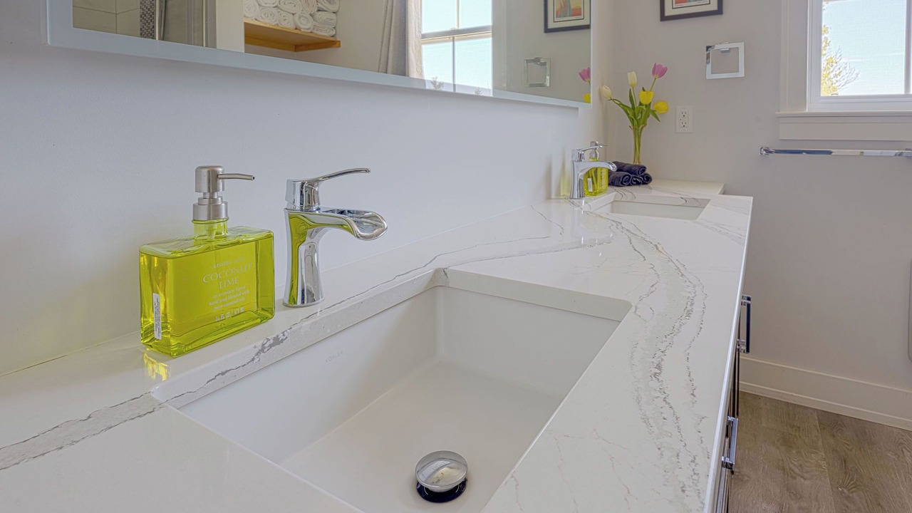 Photo of Bathroom in Bay of Fundy & Annapolis Valley