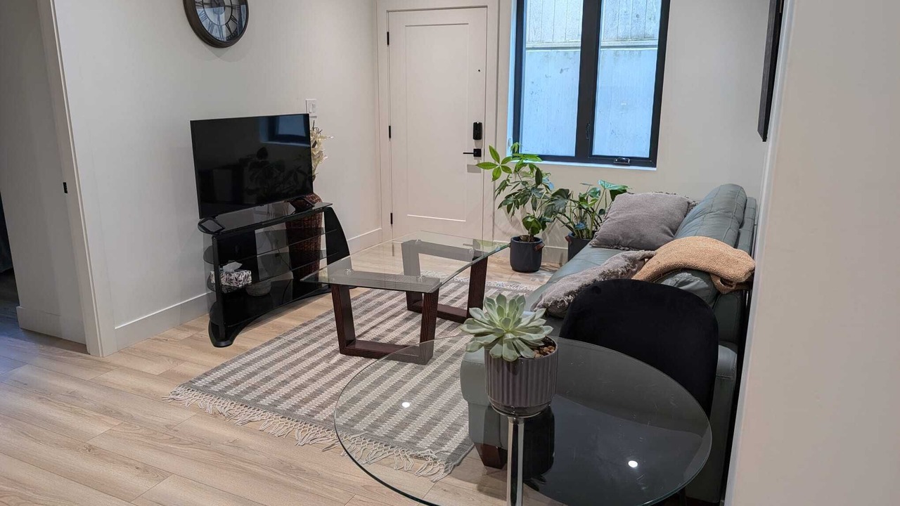 Photo of Livingroom in White Rock