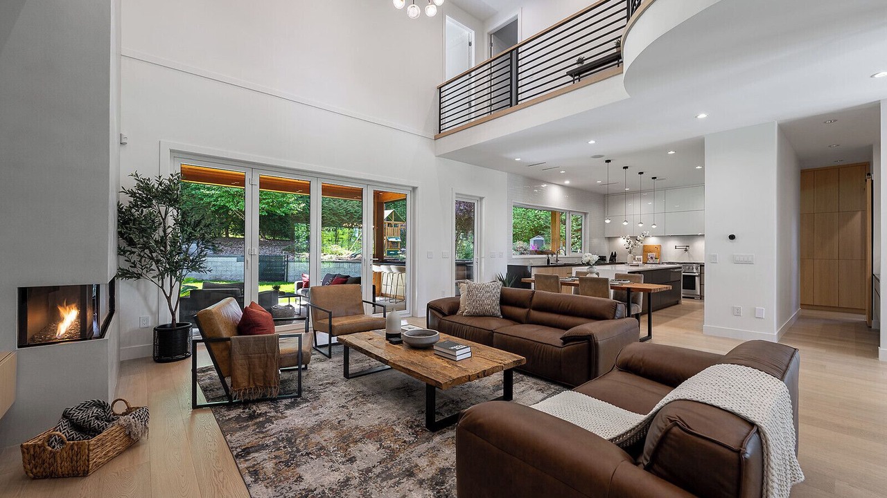Photo of Livingroom in Surrey