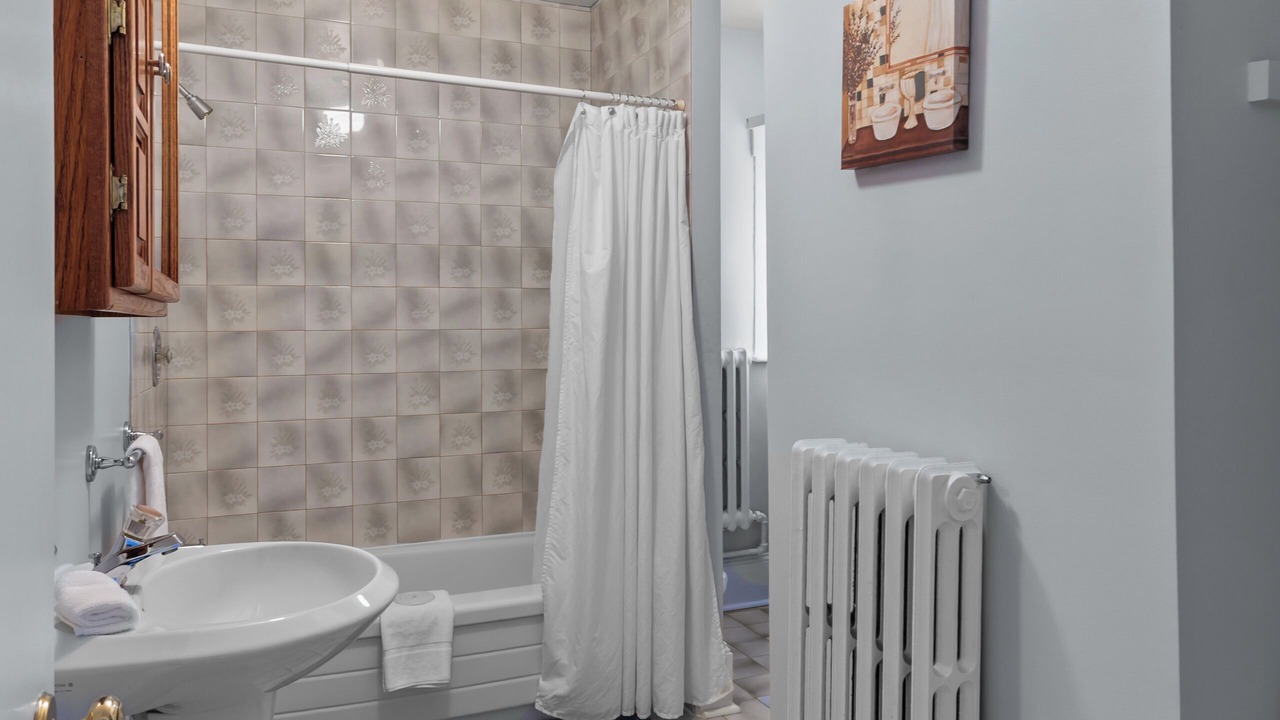 Photo of Bathroom in Waterford Valley