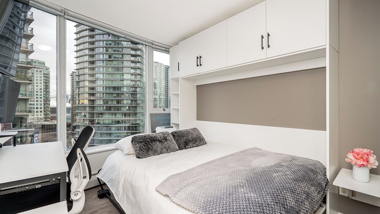 Photo of Bedroom in Chinatown
