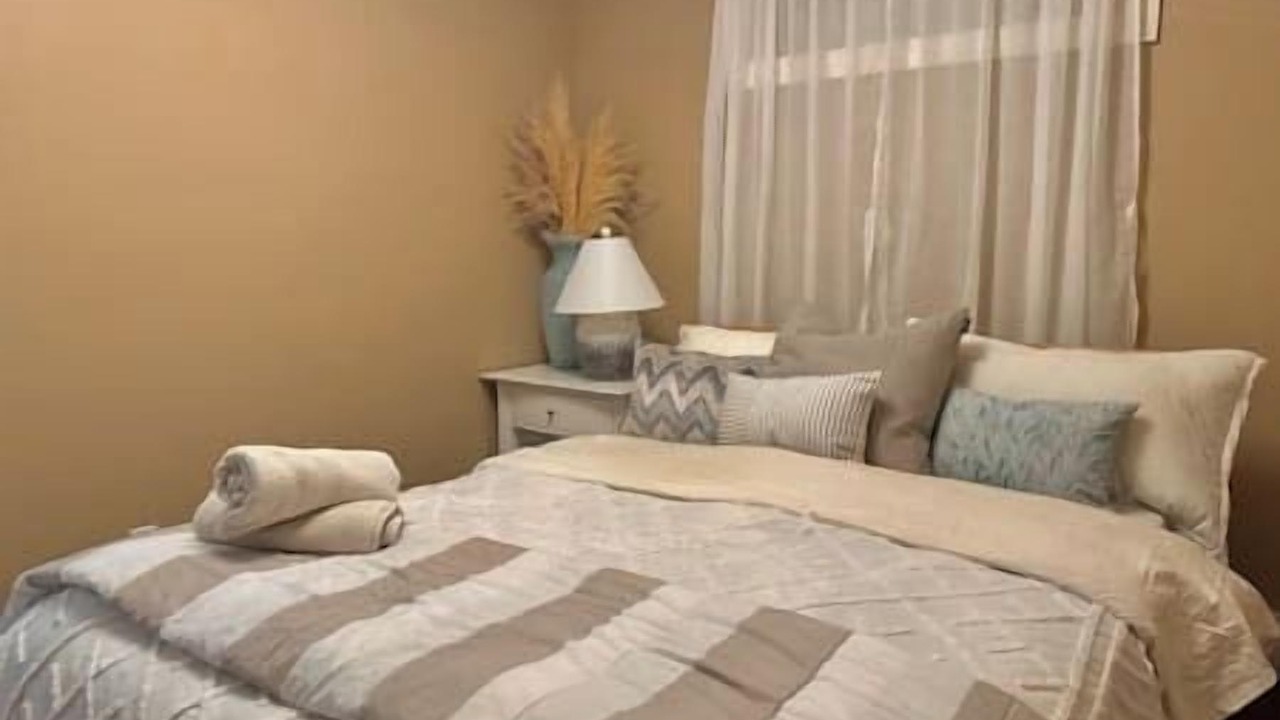 Photo of Bedroom in East Side