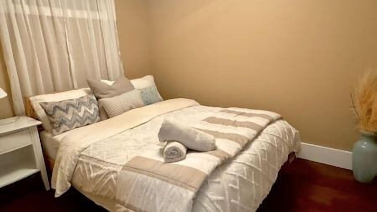Photo of Bedroom in East Side