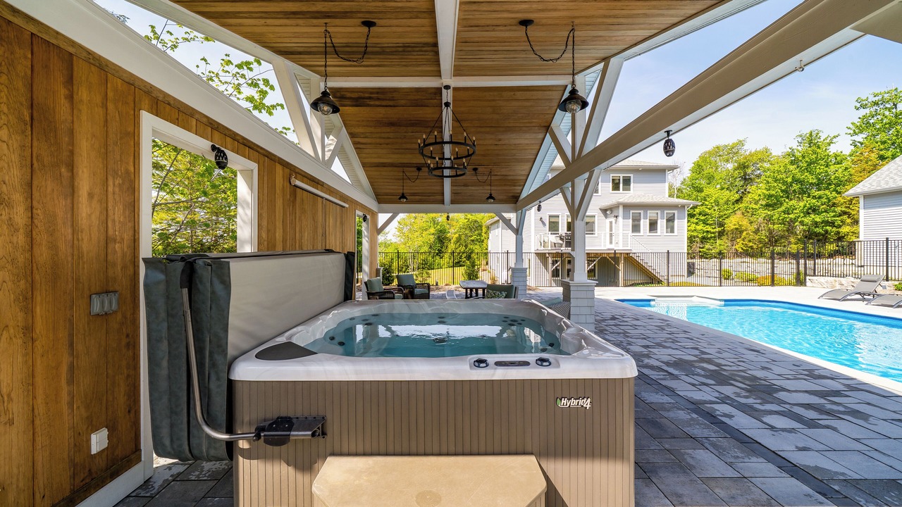 Photo of Patio Balcony in Fall River