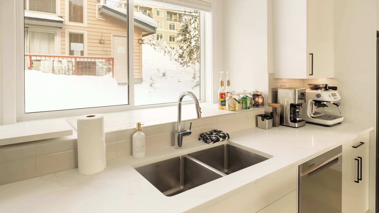Photo of Kitchen in Big White Ski Resort