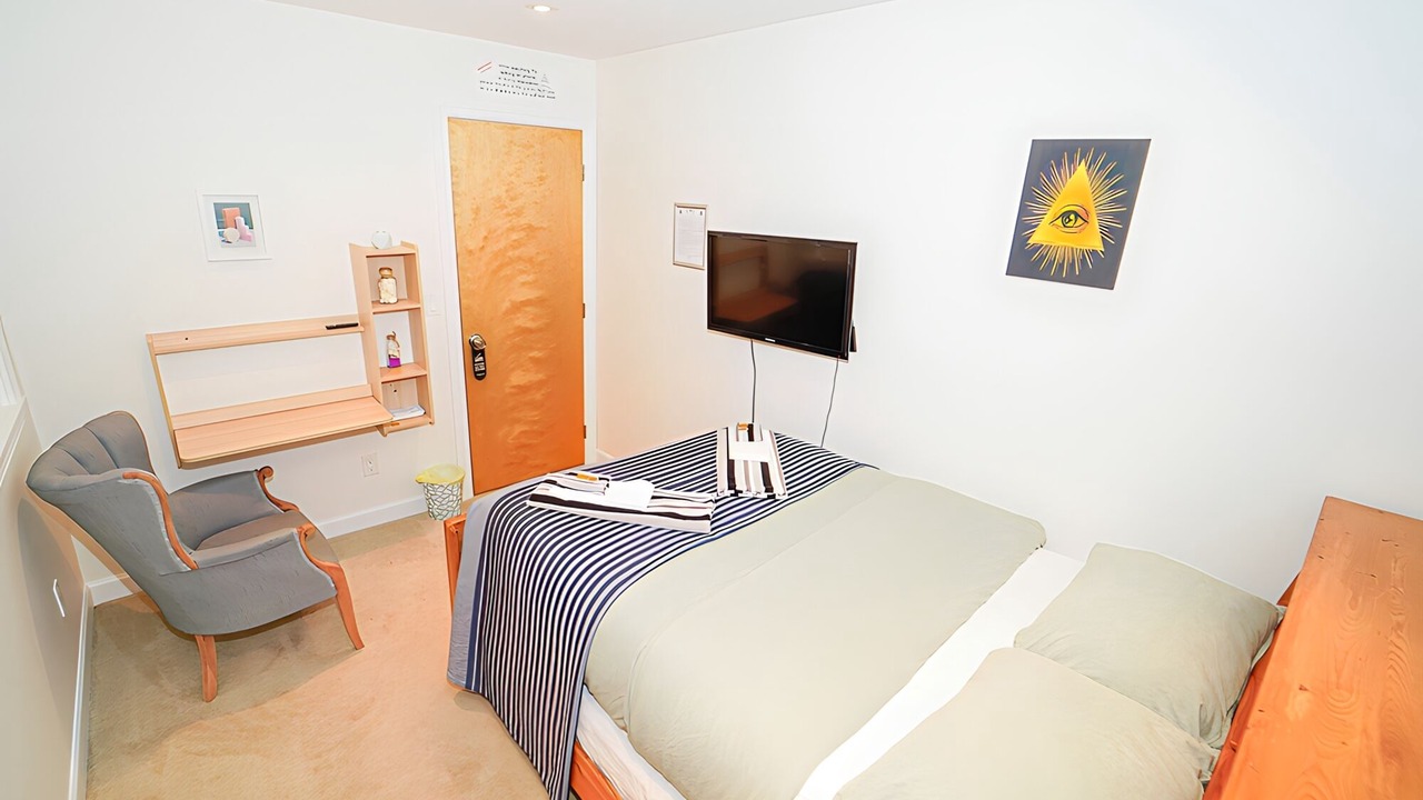 Photo of Bedroom in Langford