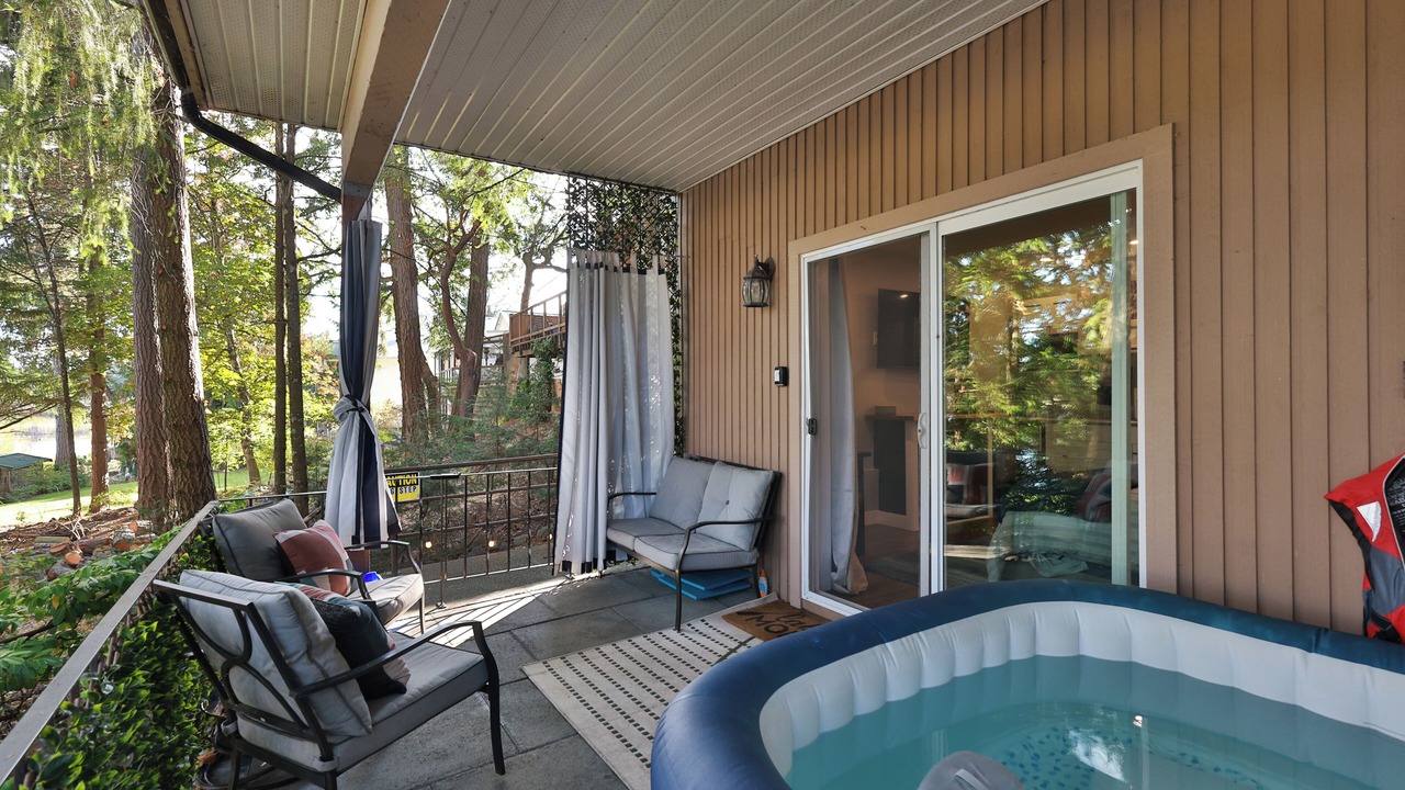 Photo of Patio Balcony in Langford