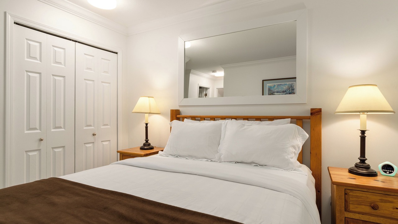 Photo of Bedroom in Upper Village