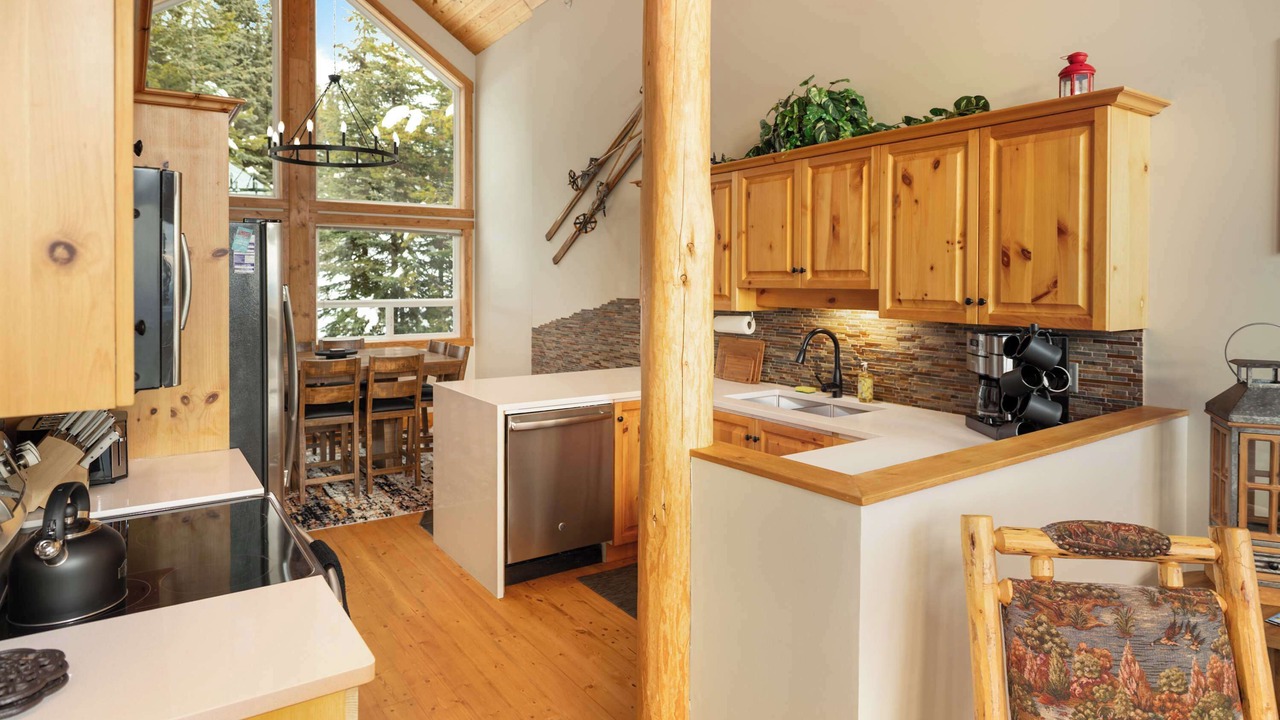 Photo of Kitchen in Snow Pine Estates