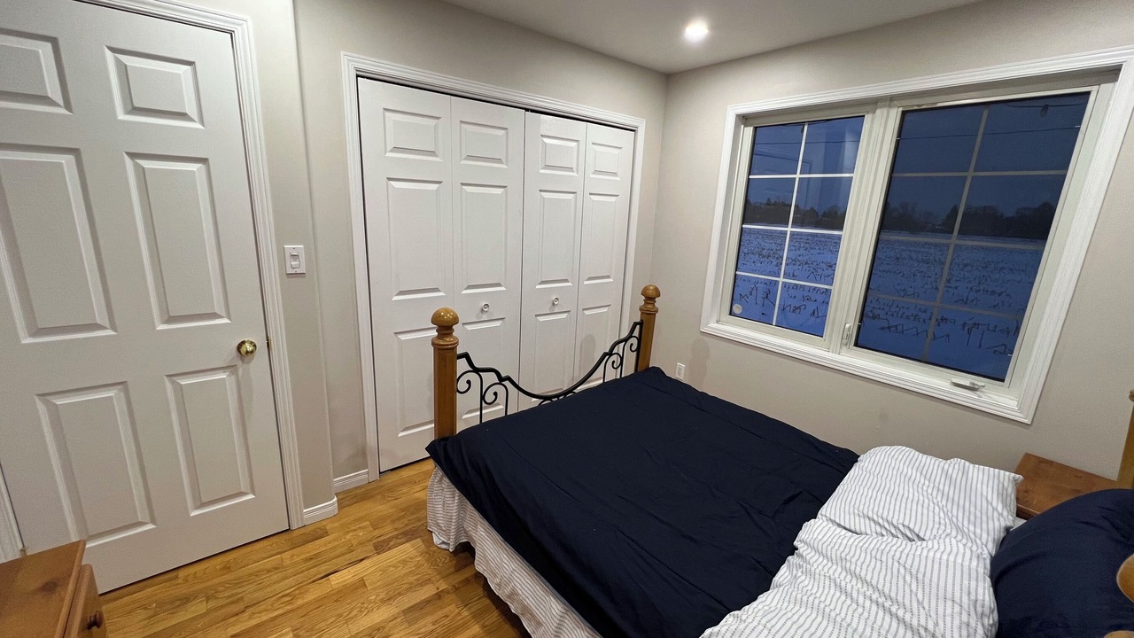 Photo of Bedroom in Colborne