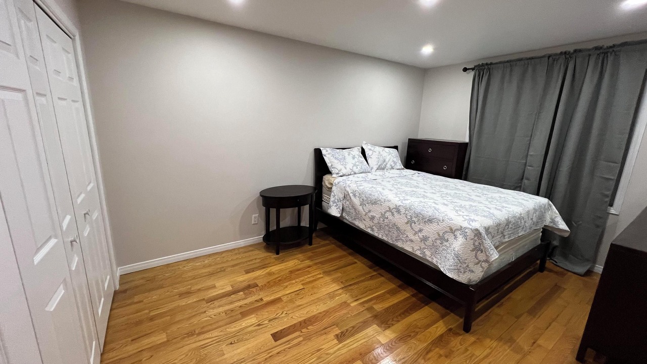 Photo of Bedroom in Colborne