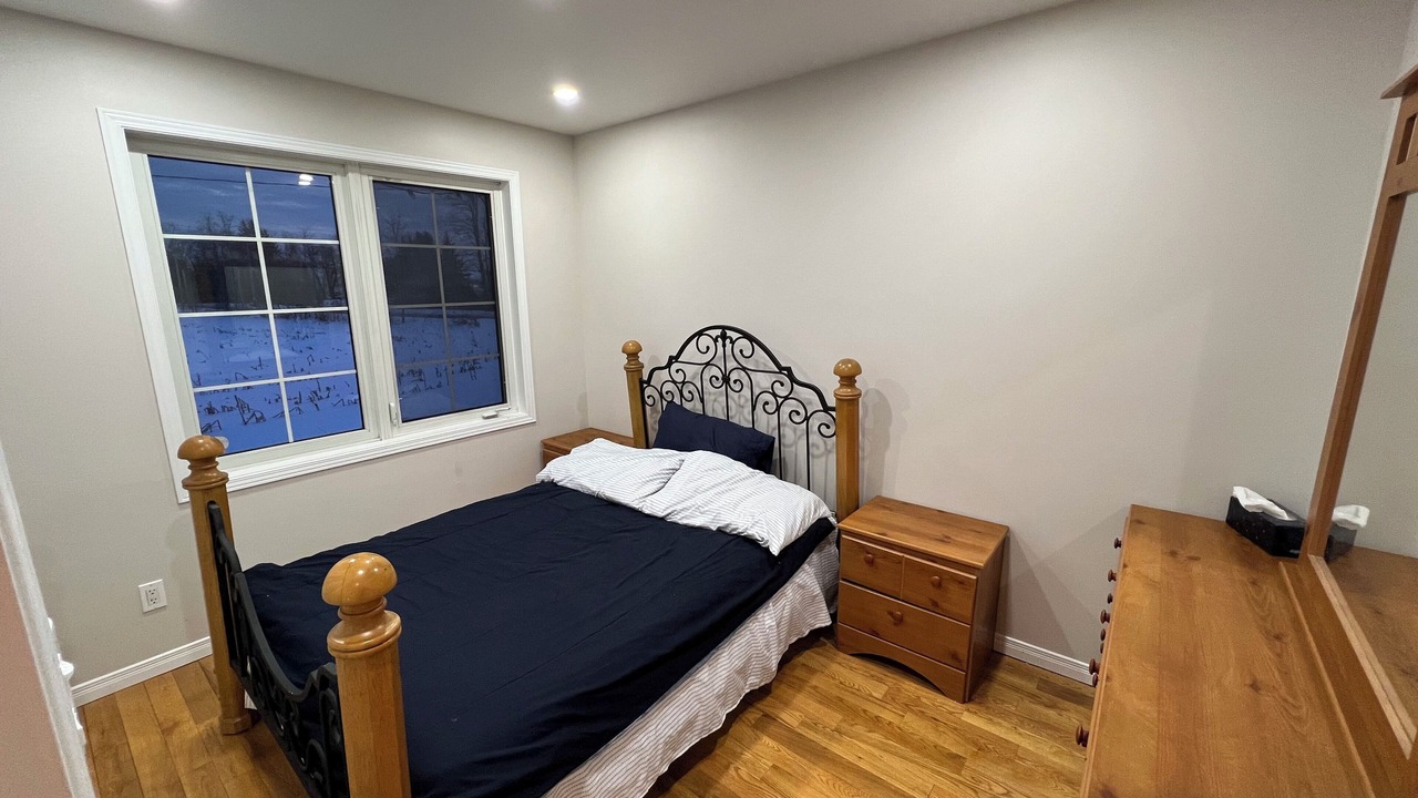 Photo of Bedroom in Colborne