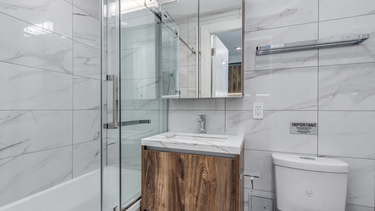 Photo of Bathroom in Davie Village
