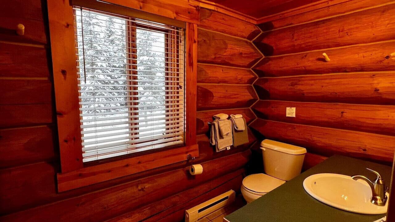Photo of Bathroom in Golden