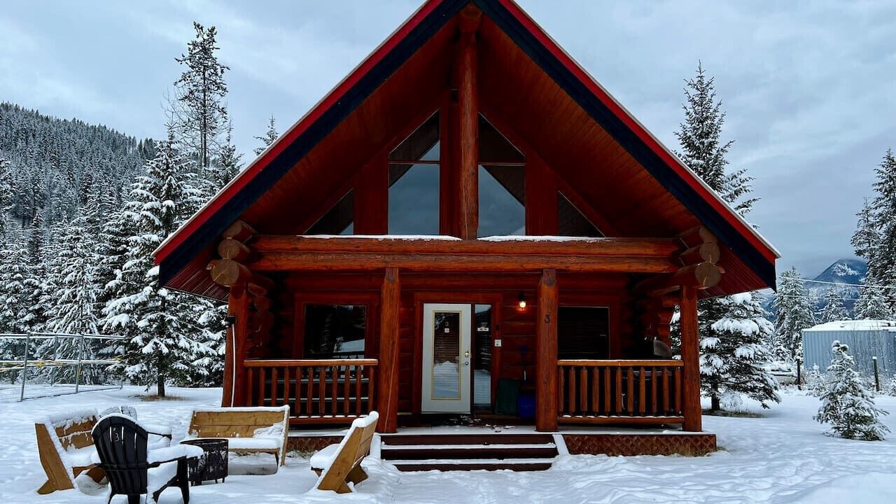 Photo of Outdoor in Golden
