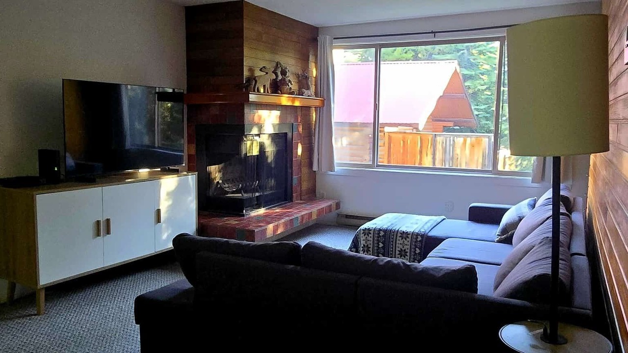 Photo of Livingroom in Big White Ski Resort