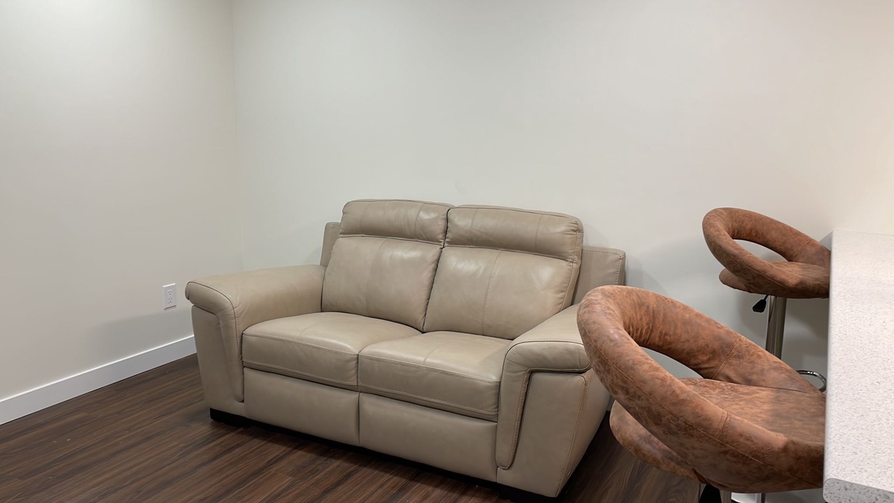 Photo of Livingroom in Southeast Edmonton