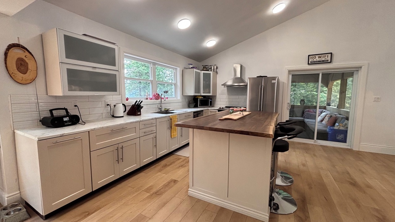Photo of Kitchen in Bracebridge