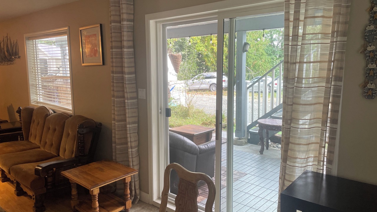 Photo of Livingroom in Lindell Beach