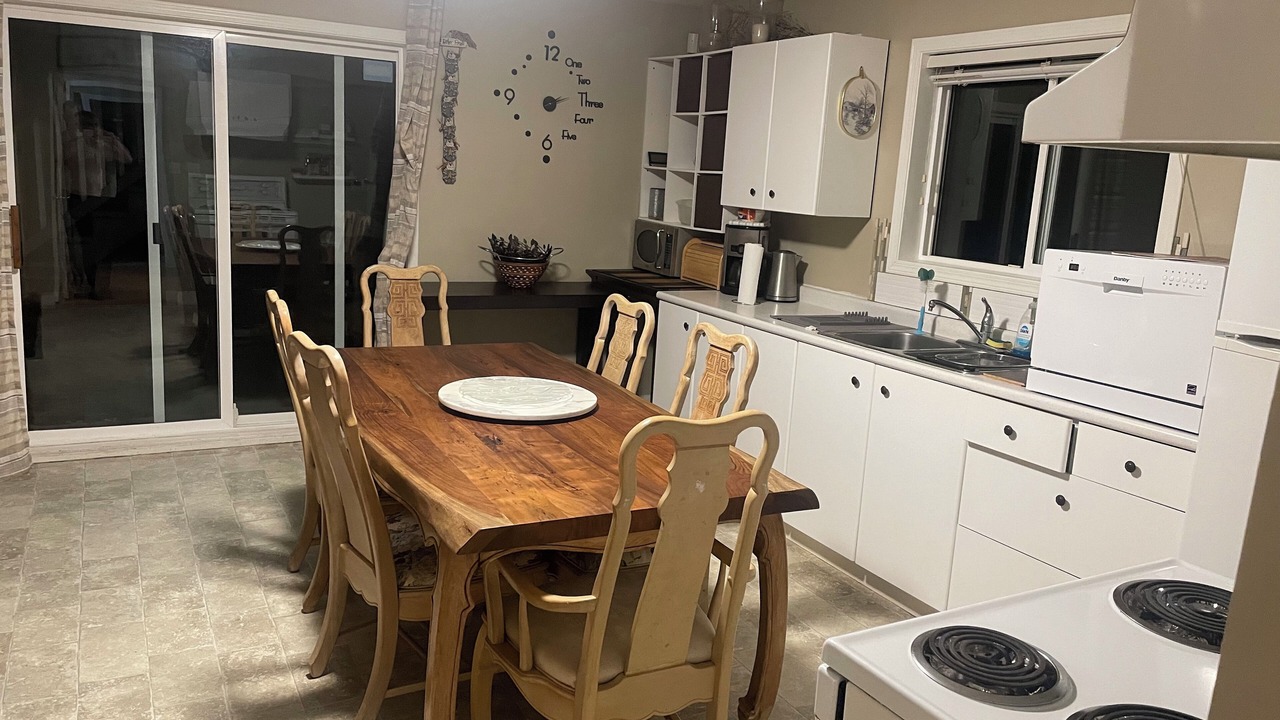 Photo of Kitchen in Lindell Beach