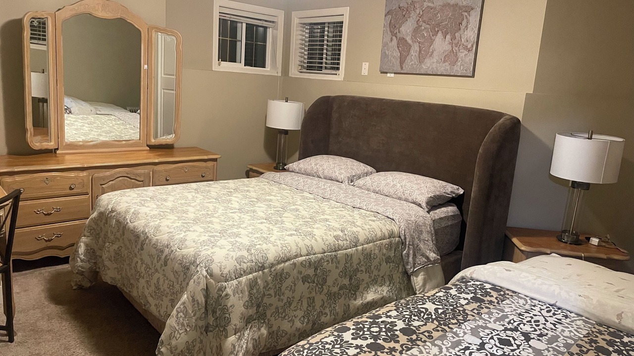 Photo of Bedroom in Lindell Beach