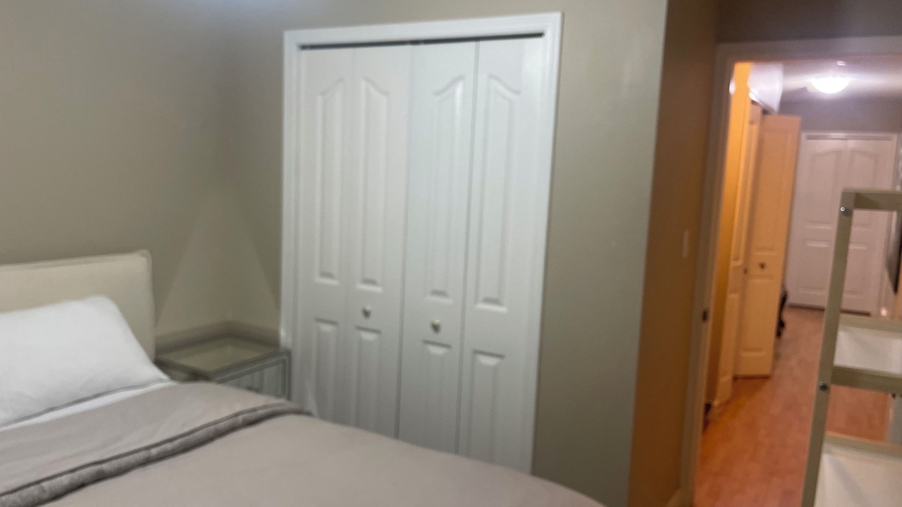 Photo of Bedroom in Lindell Beach