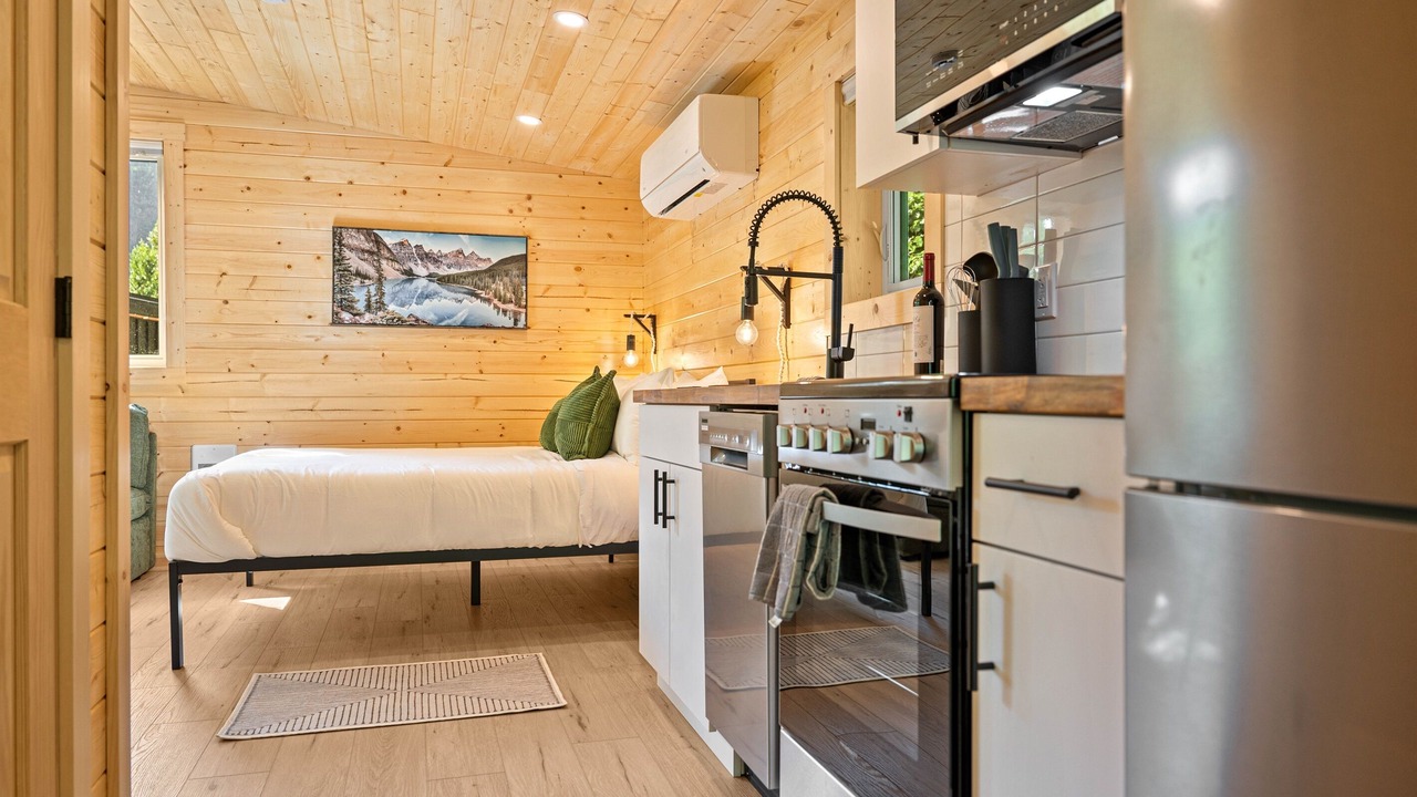 Photo of Bedroom in Revelstoke