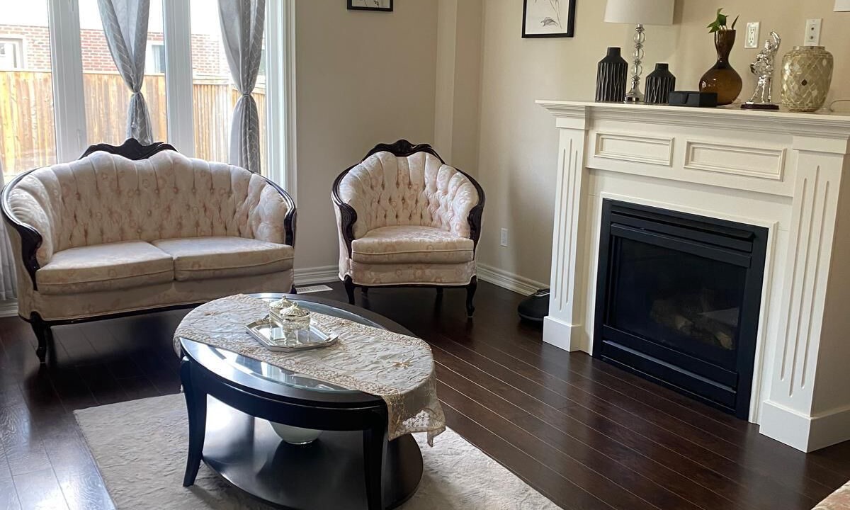 Photo of Livingroom in Thorold