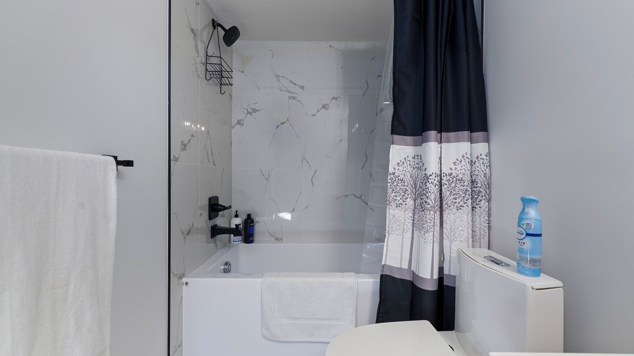 Photo of Bathroom in North Central Edmonton