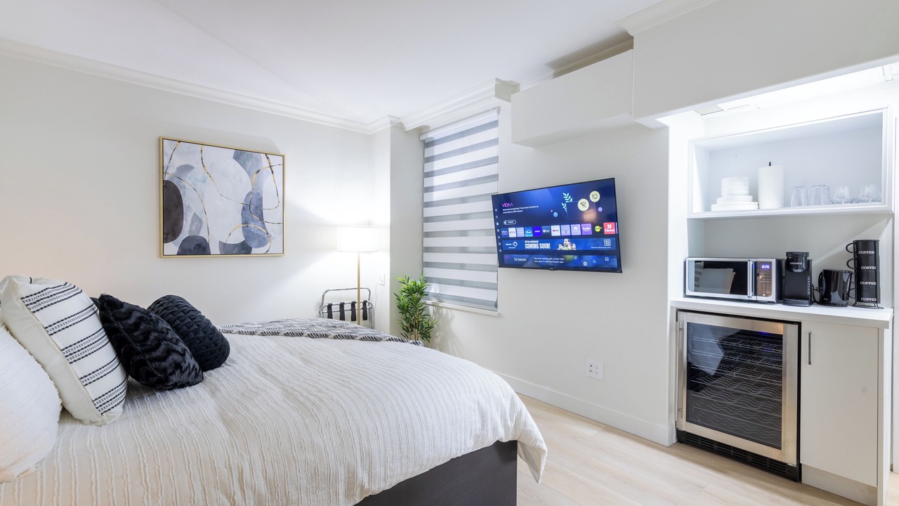 Photo of Bedroom in Coal Harbour