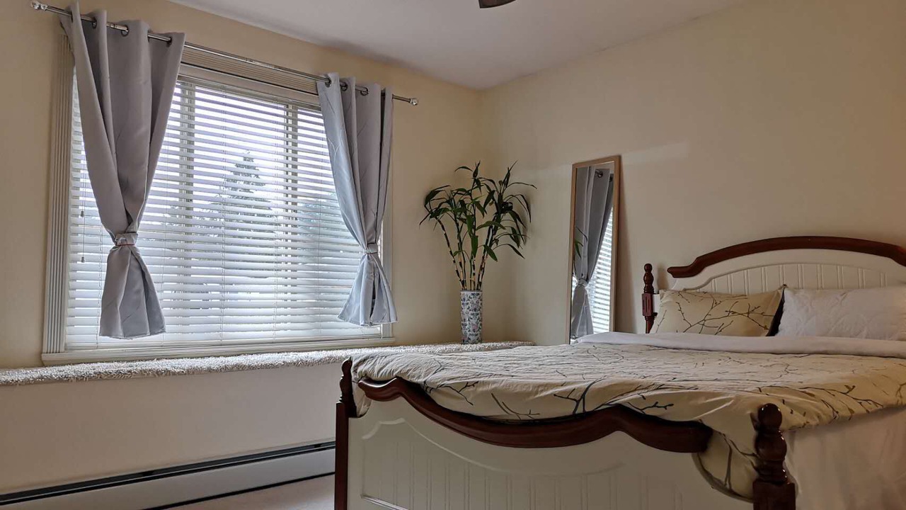 Photo of Bedroom in Maple Ridge