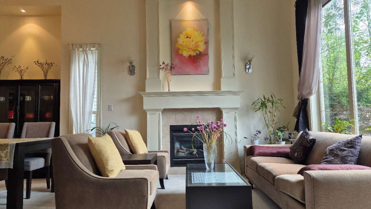 Photo of Livingroom in Maple Ridge