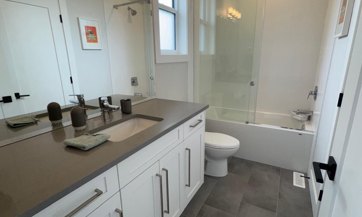 Photo of Bathroom in White Rock