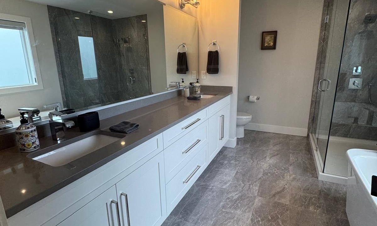 Photo of Bathroom in White Rock
