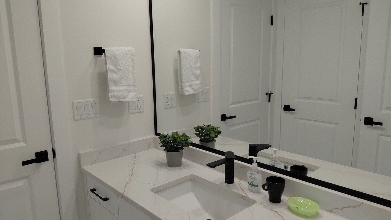 Photo of Bathroom in Willoughby