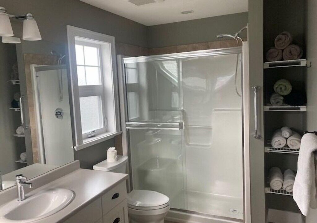 Photo of Bathroom in Osoyoos