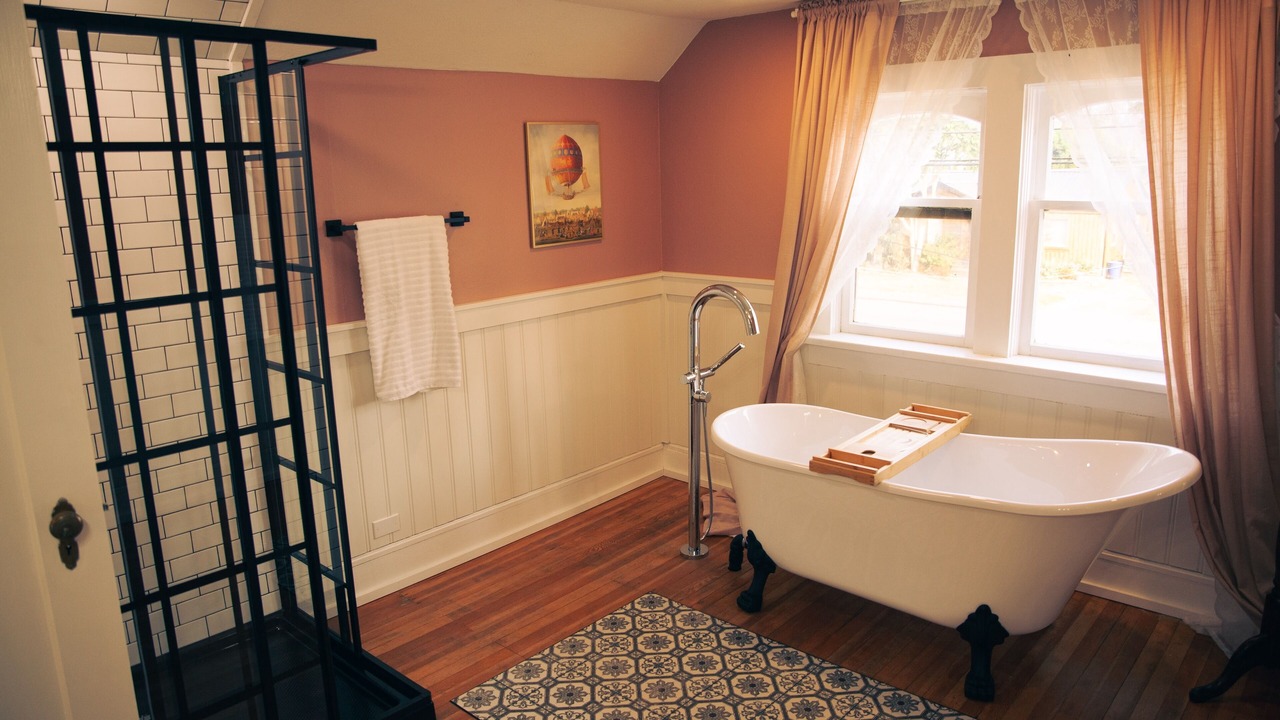 Photo of Bathroom in Yarrow
