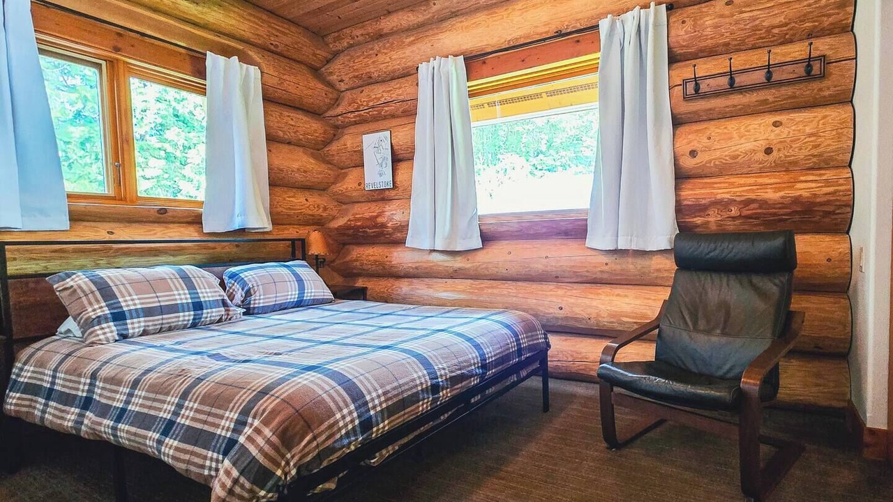 Photo of Bedroom in Revelstoke
