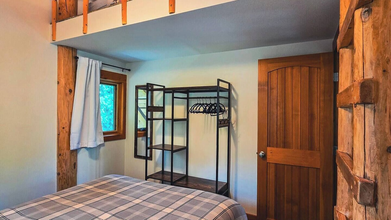 Photo of Bedroom in Revelstoke