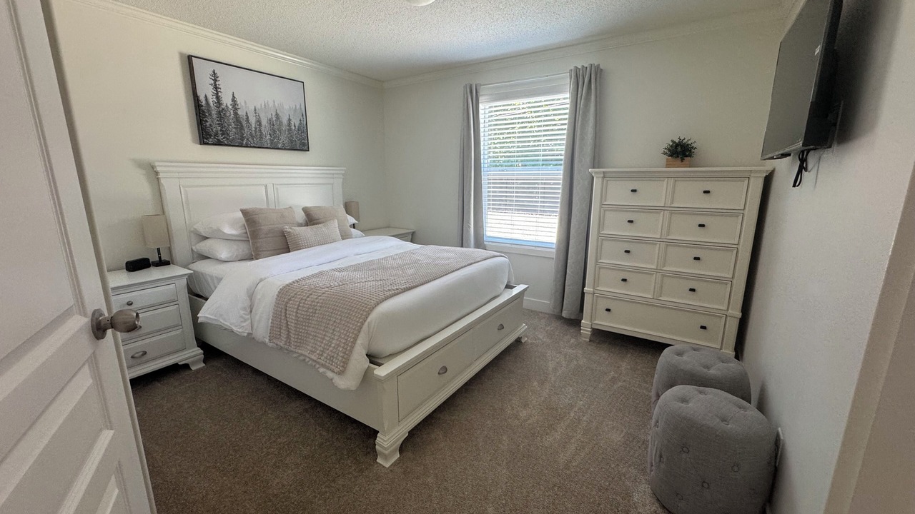 Photo of Bedroom in Langley