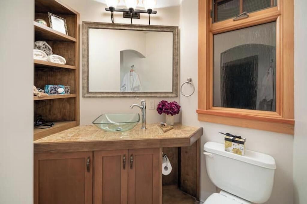 Photo of Bathroom in Central Okanagan