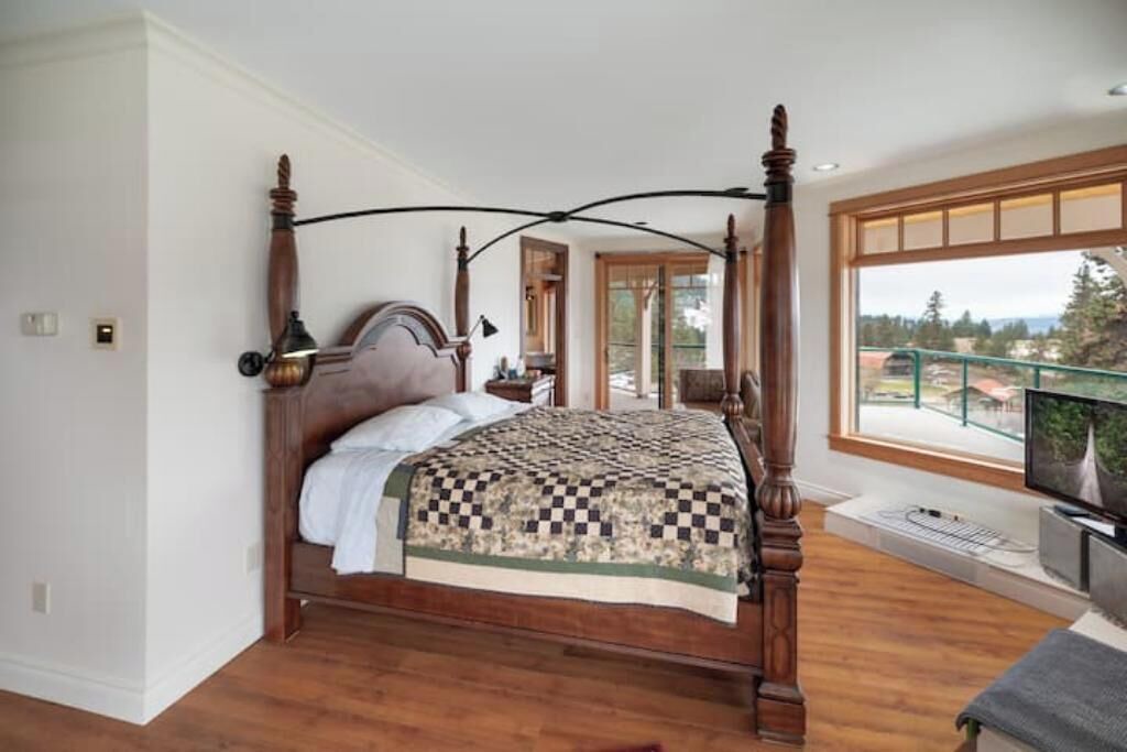 Photo of Bedroom in Central Okanagan