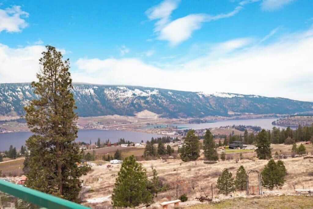 Photo of Patio Balcony in Central Okanagan