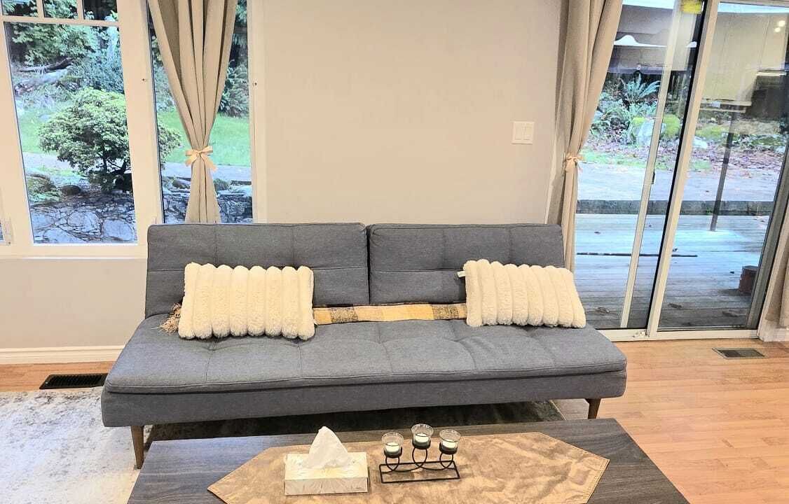 Photo of Livingroom in Upper Lonsdale