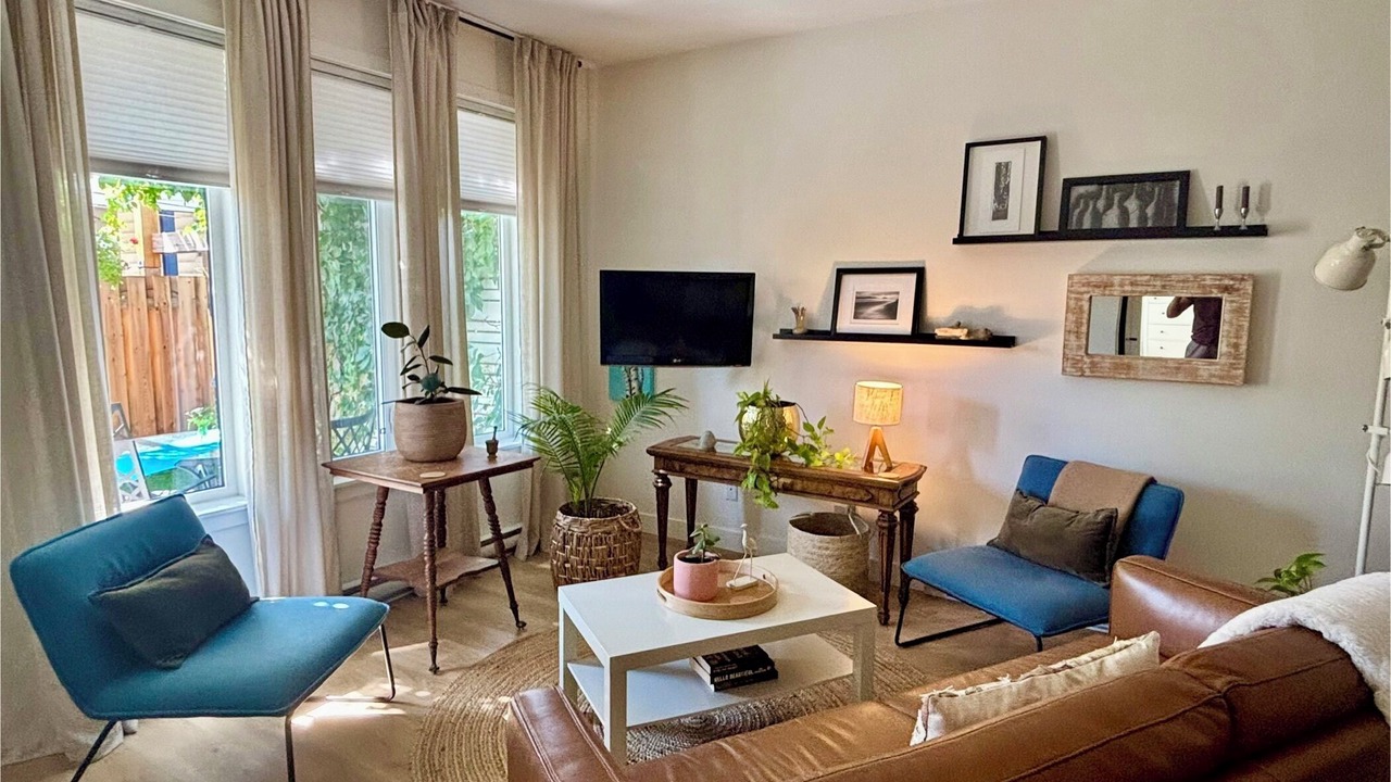 Photo of Livingroom in South Central