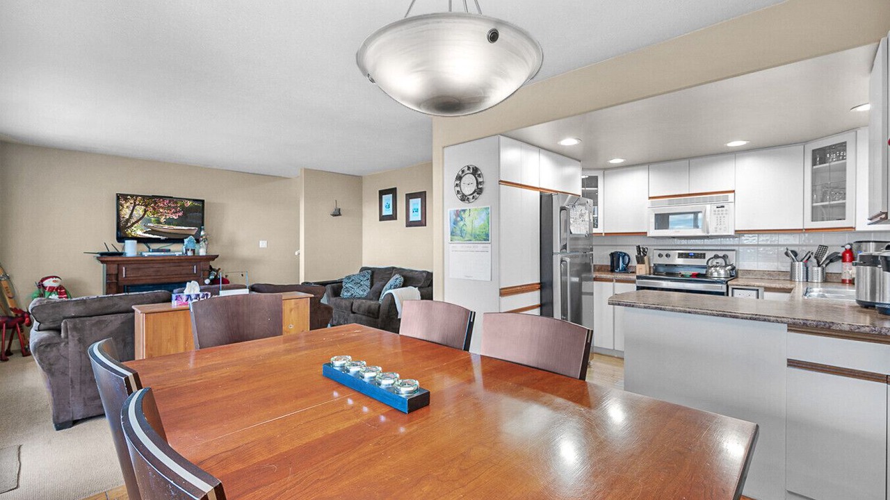 Photo of Kitchen in Snow Pine Estates