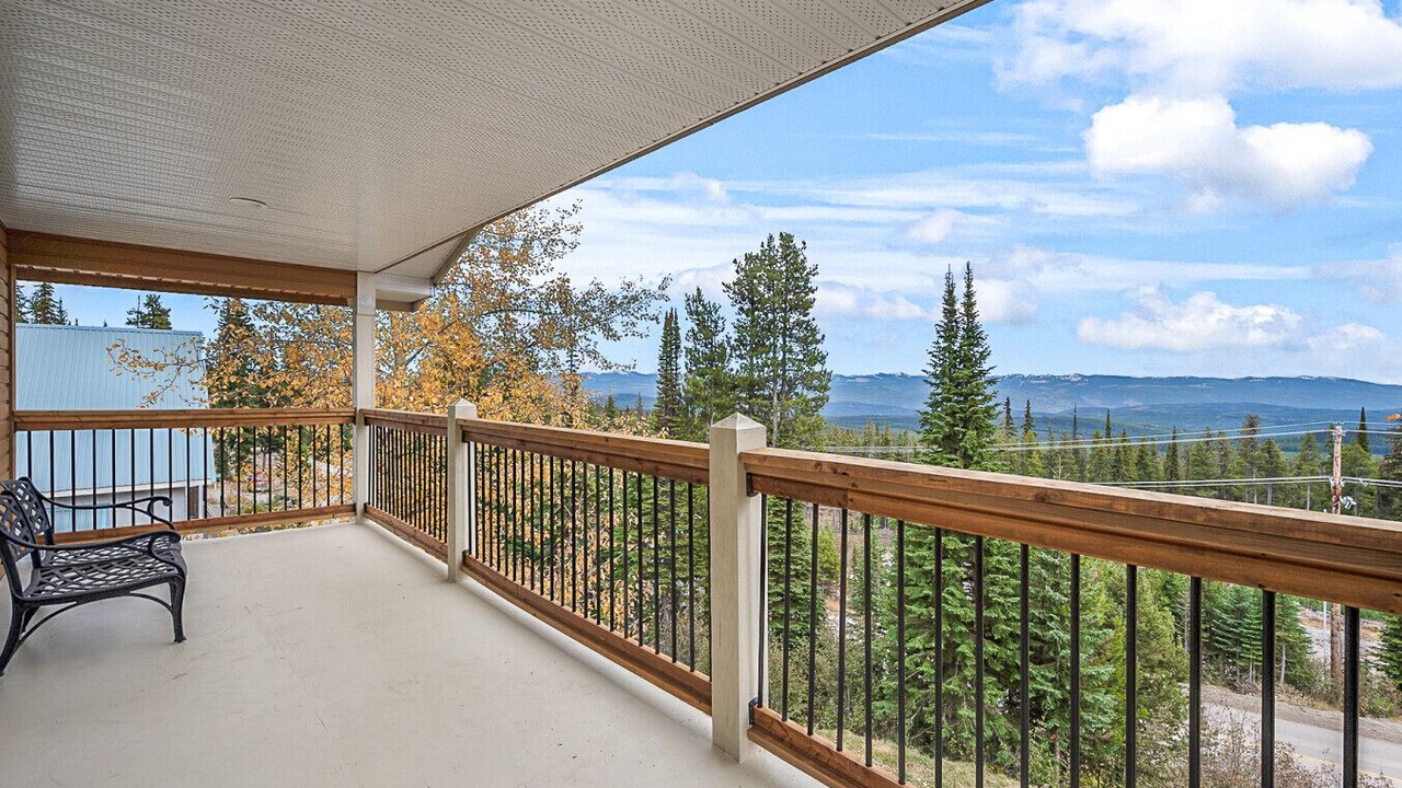 Photo of Outdoor in Snow Pine Estates