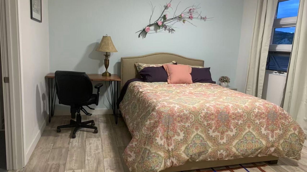 Photo of Bedroom in Whitehorse